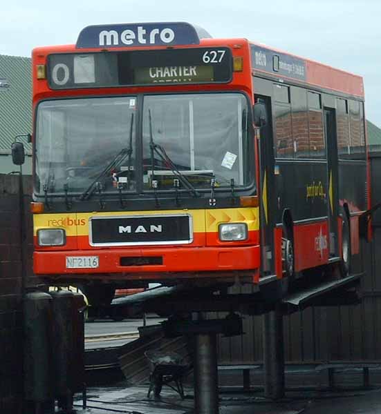 Red Bus MAN SL202 Coachwork International 627